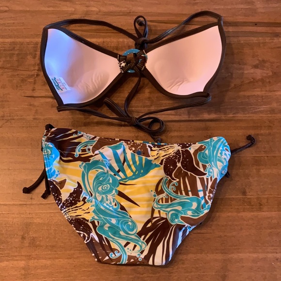 Aqua Rose Bikini - Picture 4 of 4